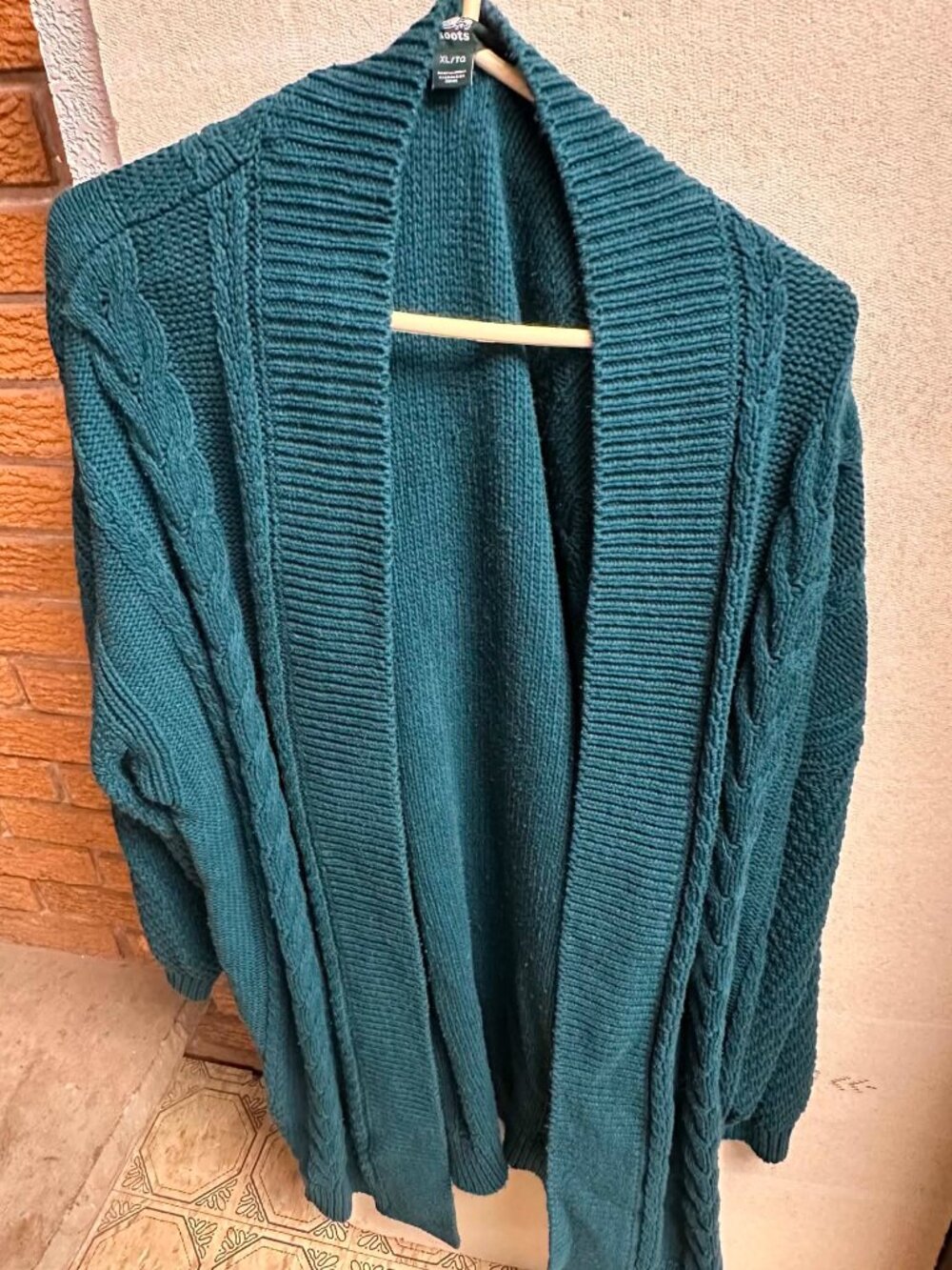 Ladoes Roots heavy long sweater
